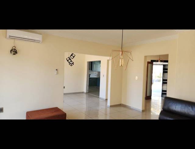 4 BEDROOM HOUSE FOR SALE IN SECUNDA CENTRAL